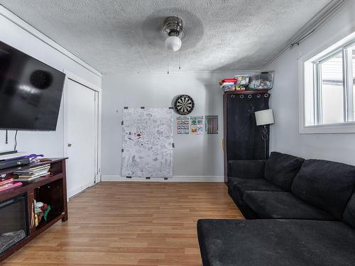Living room - 485 Rue Louis-H.-La Fontaine, Saint-Jean-Sur-Richelieu, QC - Indoor Photo Showing Living Room