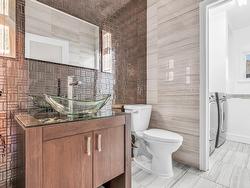 Powder room - 