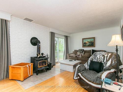 134819 Sideroad 15 Rd, Grey Highlands, ON - Indoor Photo Showing Living Room With Fireplace