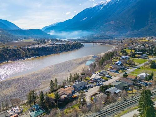 565 Summers Street, Lillooet, BC - Outdoor With Body Of Water With View