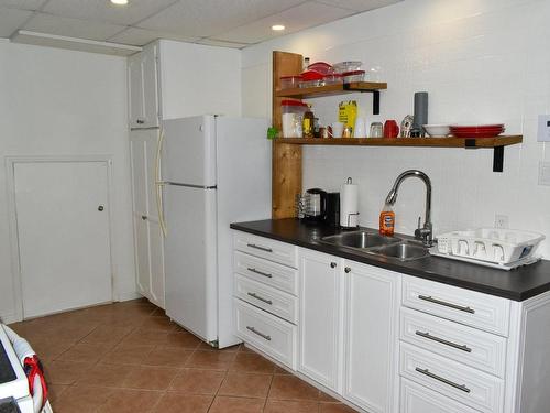 Cuisine - 2085  - 2095 Rue Huguette, Drummondville, QC - Indoor Photo Showing Kitchen With Double Sink