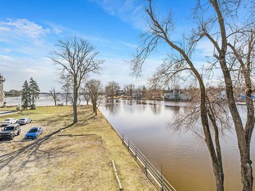 Nearby - 301-1700 Rue De L'Île-Bellevue, L'Île-Perrot, QC - Outdoor With Body Of Water With View