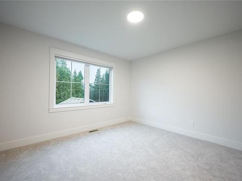 2-1090 Evergreen Rd, Campbell River, BC - Indoor Photo Showing Other Room