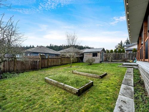 3260 Cook St, Chemainus, BC - Outdoor With Backyard