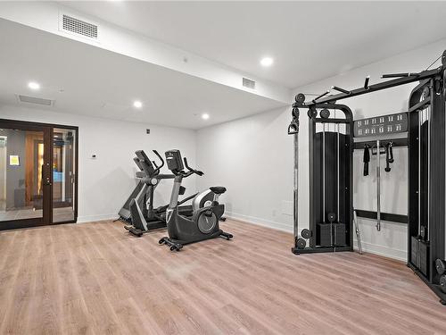 701-1628 Store St, Victoria, BC - Indoor Photo Showing Gym Room