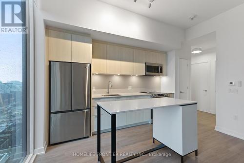 1608 - 357 King Street W, Toronto, ON - Indoor Photo Showing Kitchen With Upgraded Kitchen