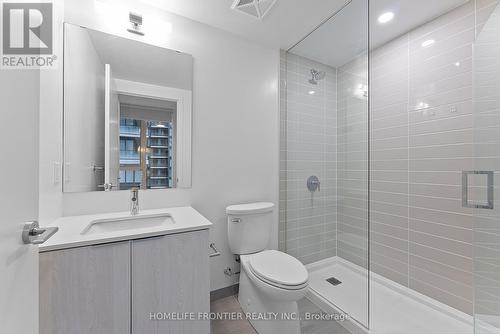 #1608 -357 King St W, Toronto, ON - Indoor Photo Showing Bathroom