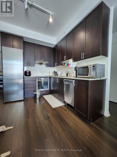 #1005 -55 Ann O'Reilly Rd, Toronto, ON - Indoor Photo Showing Kitchen