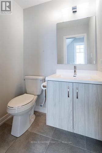 117 Hibiscus Lane, Hamilton, ON - Indoor Photo Showing Bathroom