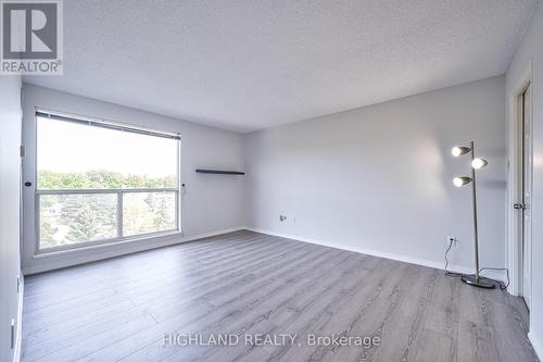 #705 -1700 The Collegeway, Mississauga, ON - Indoor Photo Showing Other Room