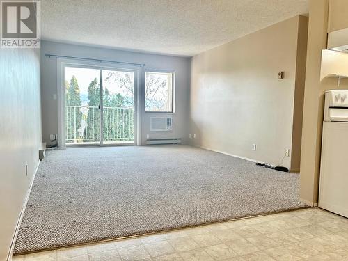 8909 92Nd Avenue Unit# 306, Osoyoos, BC - Indoor Photo Showing Other Room