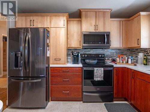 2245 Atkinson Street Unit# 301, Penticton, BC - Indoor Photo Showing Kitchen