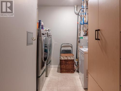 2245 Atkinson Street Unit# 301, Penticton, BC - Indoor Photo Showing Laundry Room