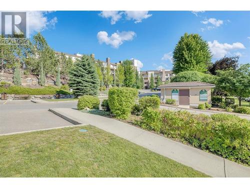 1875 Country Club Drive Unit# 1204, Kelowna, BC - Outdoor