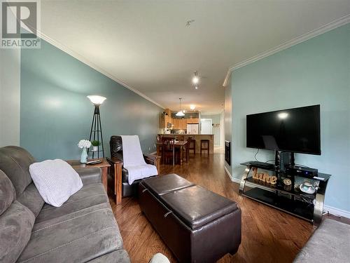 1118 Riverside Avenue Unit# A204, Sicamous, BC - Indoor Photo Showing Living Room
