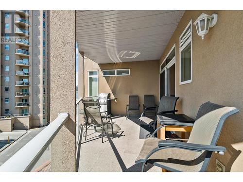 1088 Sunset Drive Unit# 442, Kelowna, BC - Outdoor With Exterior