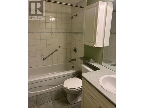 340 Northgate Unit# 108, Tumbler Ridge, BC - Indoor Photo Showing Bathroom