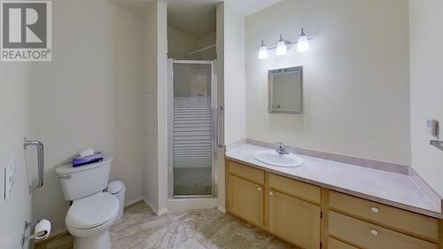 8302 68Th Avenue Unit# 304, Osoyoos, BC - Indoor Photo Showing Bathroom