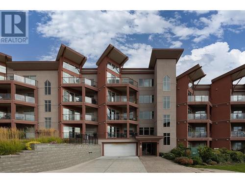 3211 Skyview Lane Unit# 204, West Kelowna, BC - Outdoor With Facade