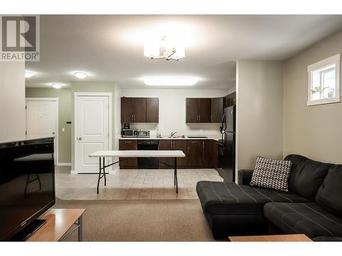 1481 Glenmore Road N Unit# 301, Kelowna, BC - Indoor Photo Showing Other Room