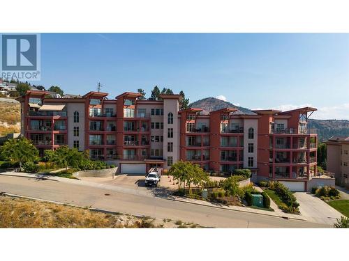 3229 Skyview Lane Unit# 412, West Kelowna, BC - Outdoor With Facade