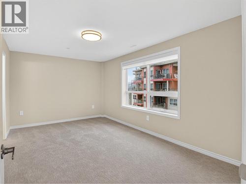 3362 Skaha Lake Road Unit# 903, Penticton, BC - Indoor Photo Showing Other Room