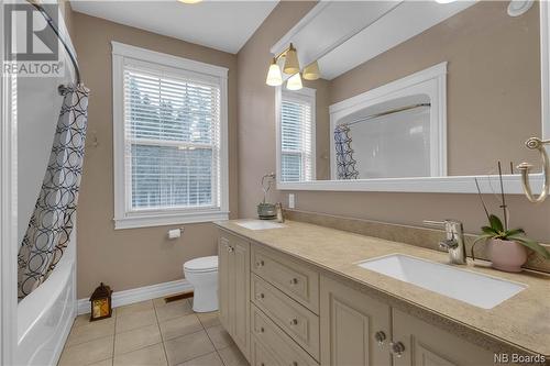 30 Meahan Crescent, Saint John, NB - Indoor Photo Showing Bathroom
