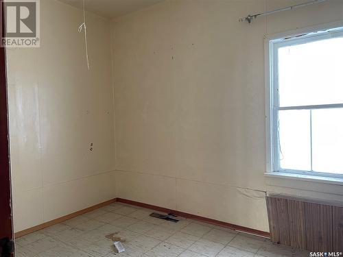 108 Church Avenue, Makwa, SK - Indoor Photo Showing Other Room