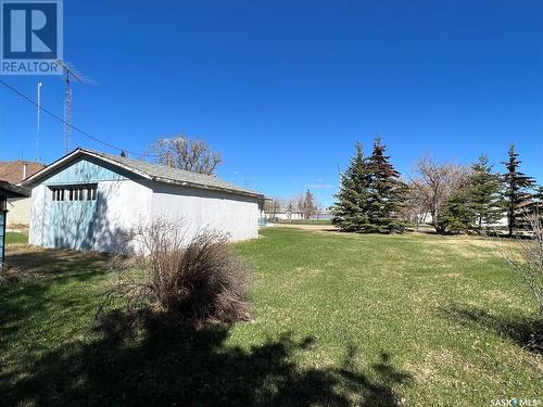 108 Church Avenue, Makwa, SK - Outdoor