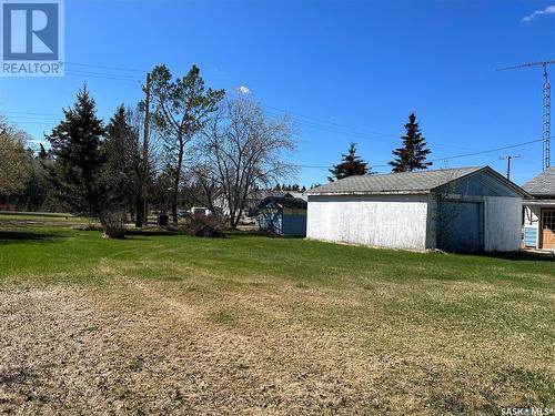 108 Church Avenue, Makwa, SK - Outdoor