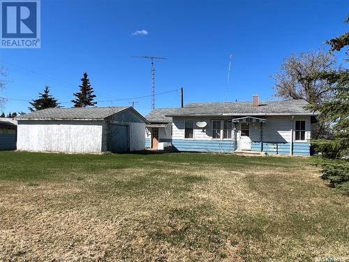 108 Church Avenue, Makwa, SK - Outdoor