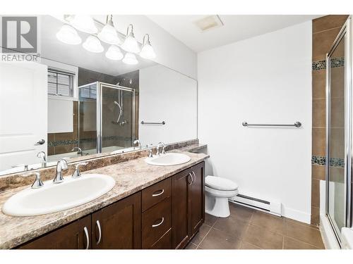 3533 Carrington Road Unit# 105, West Kelowna, BC - Indoor Photo Showing Bathroom