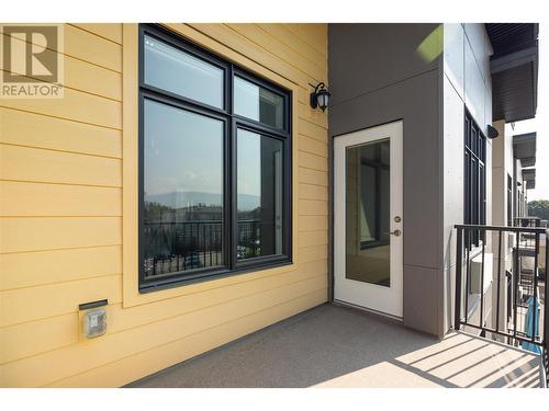 1165 Sutherland Avenue Unit# 406, Kelowna, BC - Outdoor With Exterior