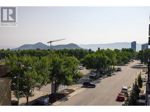1165 Sutherland Avenue Unit# 403, Kelowna, BC - Outdoor With View