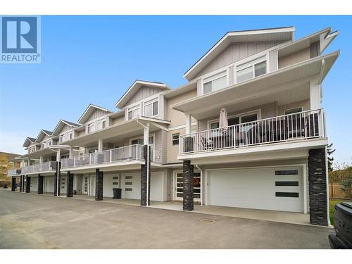 1275 Brookside Avenue Unit# 3, Kelowna, BC - Outdoor With Balcony With Facade