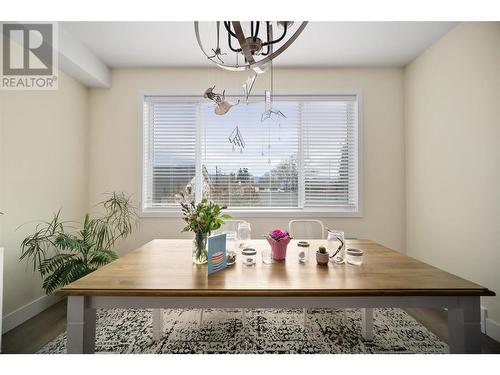 1275 Brookside Avenue Unit# 2, Kelowna, BC - Indoor Photo Showing Dining Room