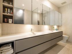 Ensuite bathroom - 