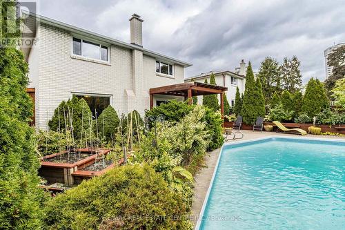1230 Bloor St, Mississauga, ON - Outdoor With In Ground Pool