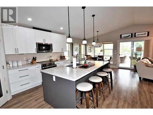 129 Deer Street, Vernon, BC - Indoor Photo Showing Kitchen With Upgraded Kitchen
