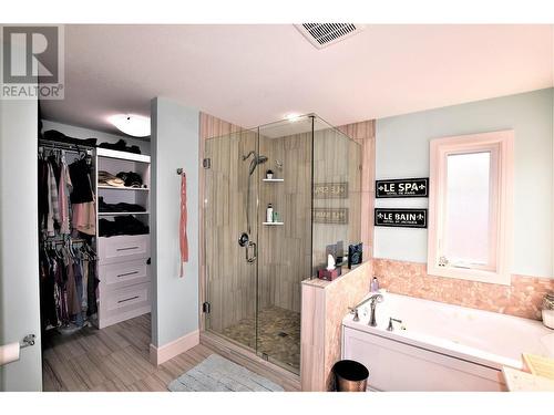 129 Deer Street, Vernon, BC - Indoor Photo Showing Bathroom