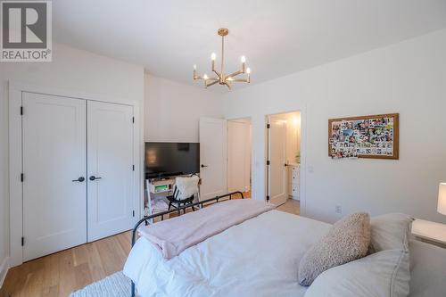 876 Johnson Street, Summerland, BC - Indoor Photo Showing Bedroom