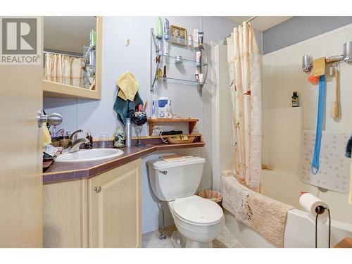 31-4510 Power Rd, Barriere, BC - Indoor Photo Showing Bathroom