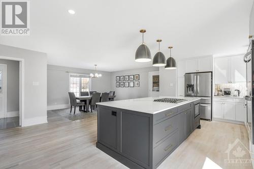 16 Marquette Street, Rockland, ON - Indoor Photo Showing Kitchen With Upgraded Kitchen