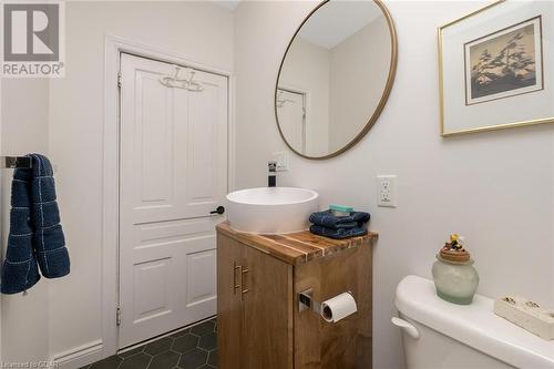160 King Street, Stratford, ON - Indoor Photo Showing Bathroom
