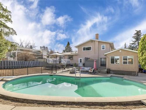 710 Vance Avenue, Kelowna, BC - Outdoor With In Ground Pool