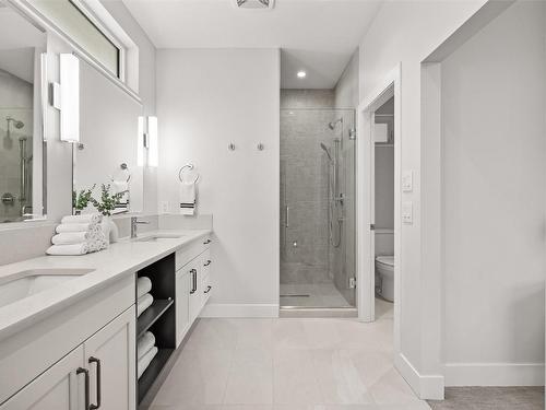 9847 Beacon Hill Drive, Lake Country, BC - Indoor Photo Showing Bathroom