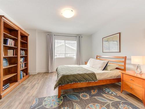 57-600 Boynton Place, Kelowna, BC - Indoor Photo Showing Bedroom