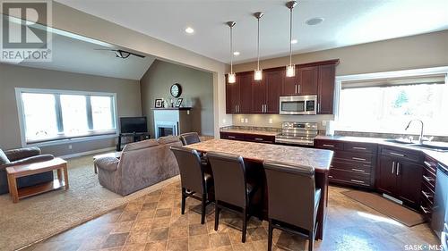 117 Putters Lane, Elbow, SK - Indoor Photo Showing Kitchen With Upgraded Kitchen