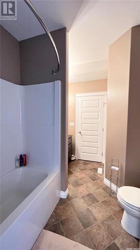 117 Putters Lane, Elbow, SK - Indoor Photo Showing Bathroom
