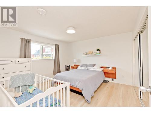 453 Merrifield Road, Kelowna, BC - Indoor Photo Showing Bedroom